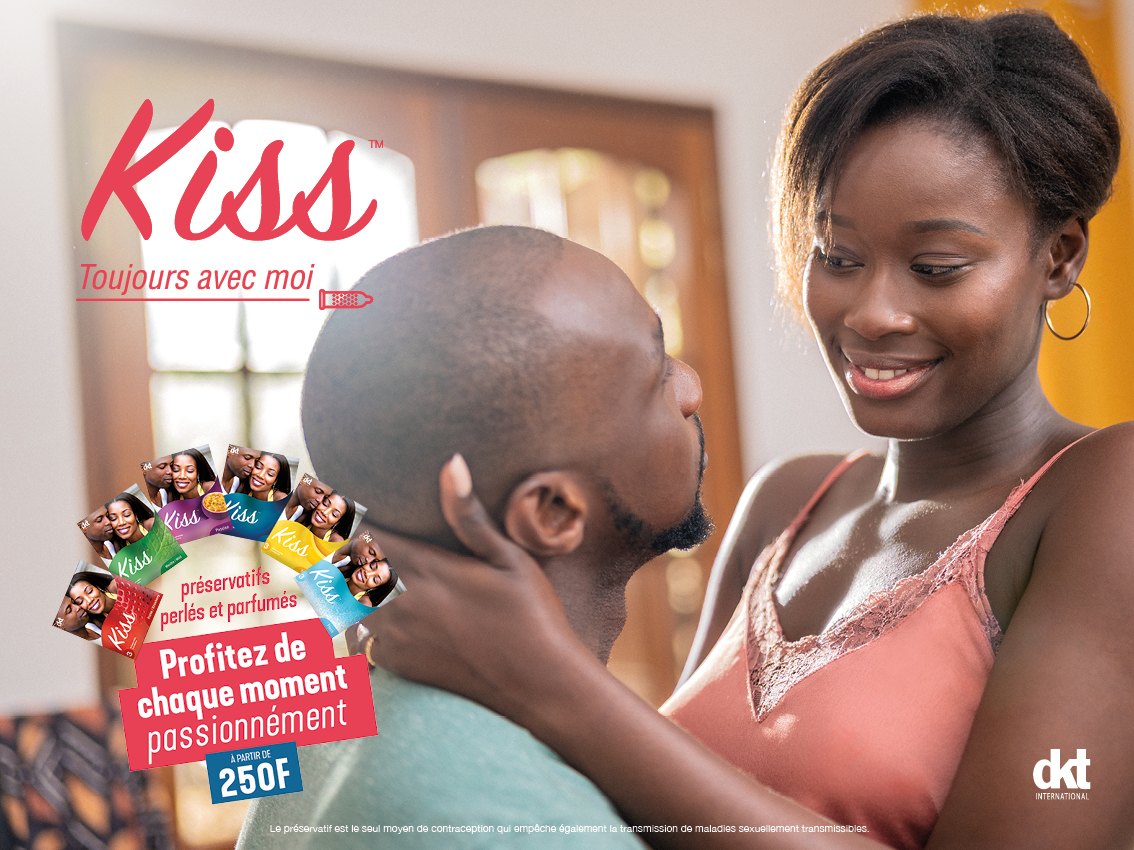 Outdoor numéro 1 de la campagne de publicité Kiss pour DKT International